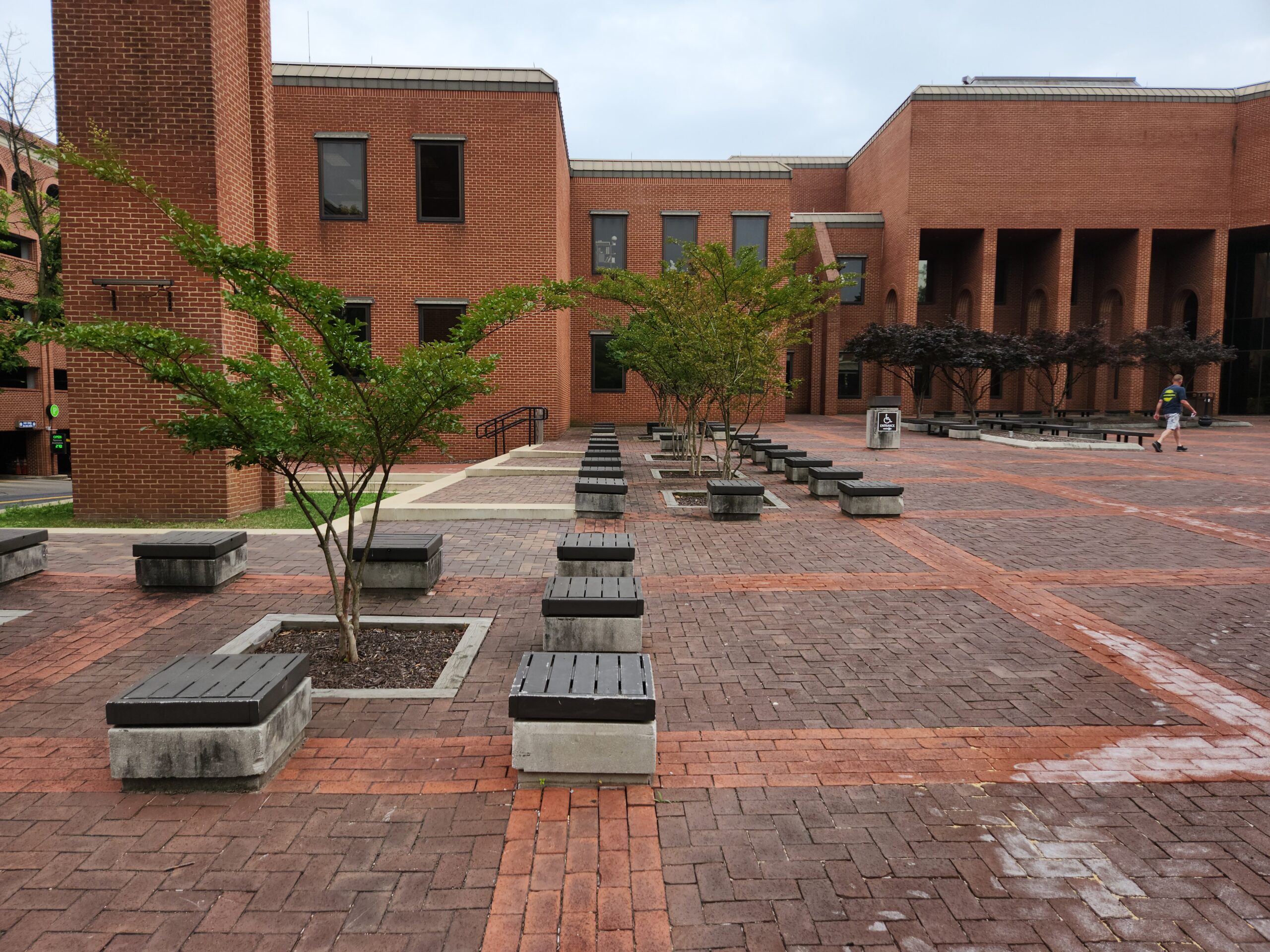 <div class='container'>Frederick County Courthouse Multi-Service Center</div>