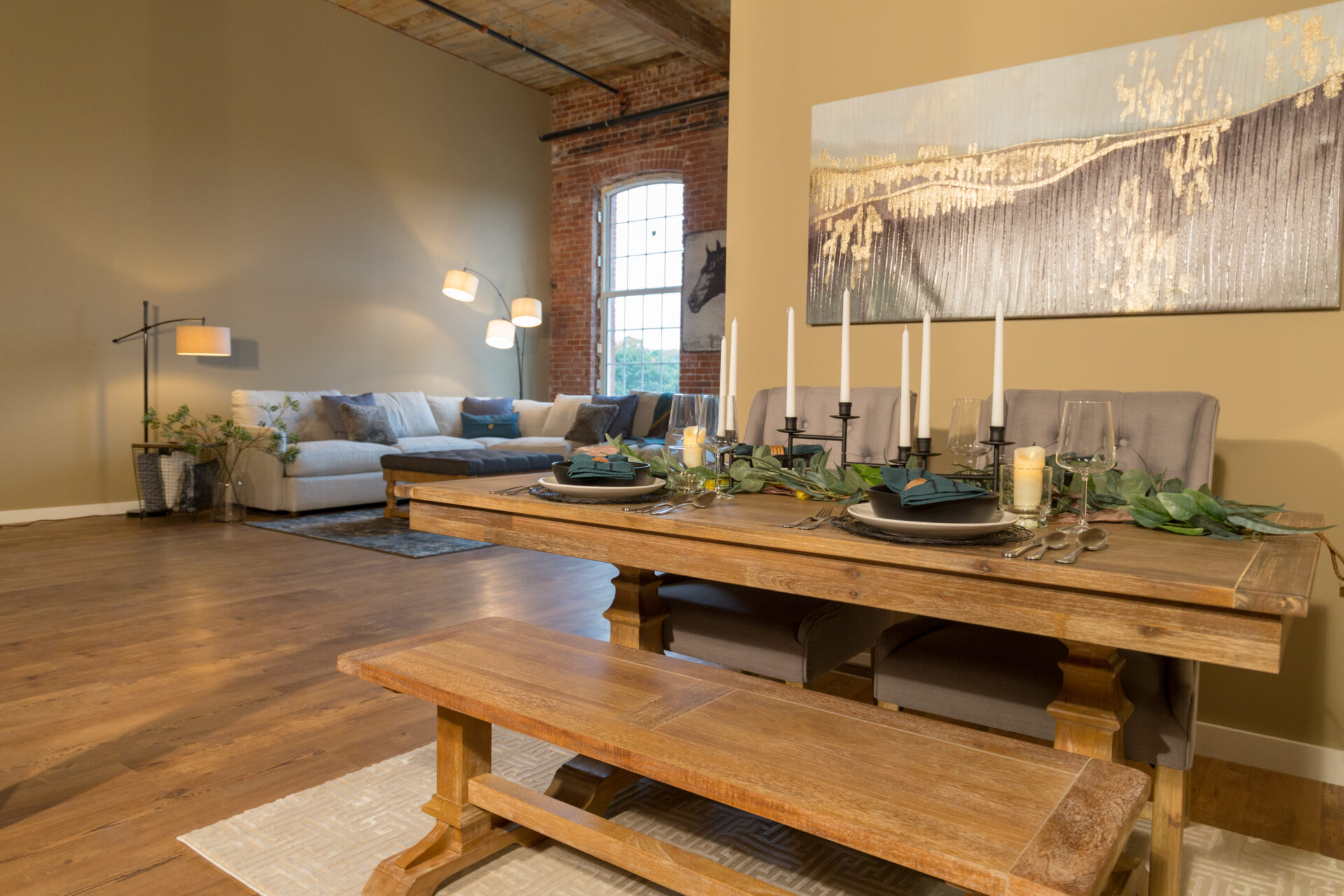 <div class='container'>The Lofts at Pontiac Mills</div>