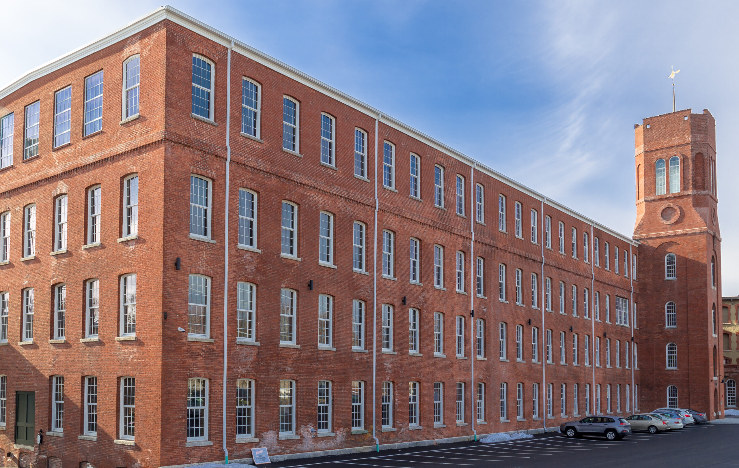<div class='container'>The Lofts at Pontiac Mills</div>