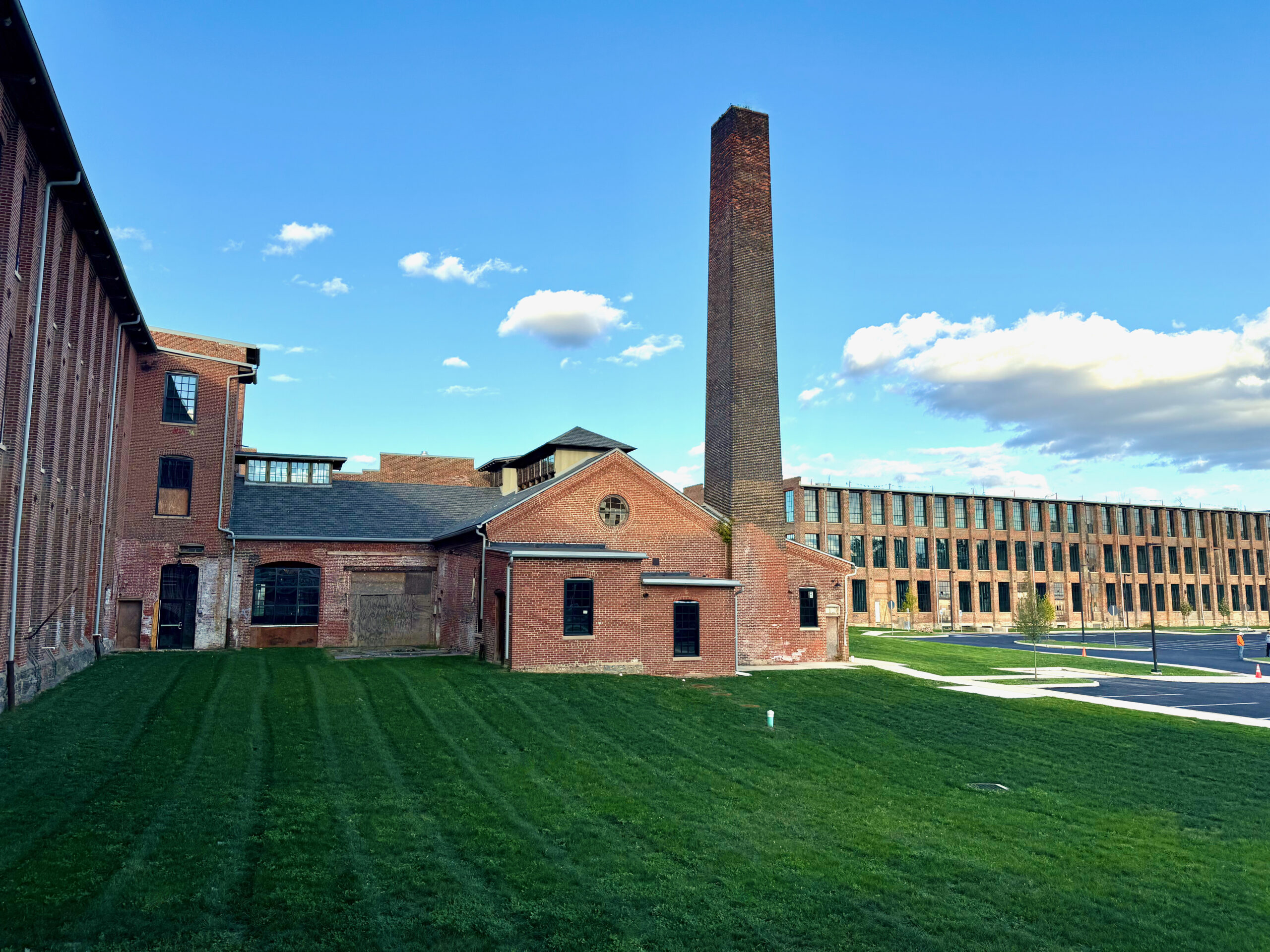 <div class='container'>The Lofts at Stehli Silk Mill</div>